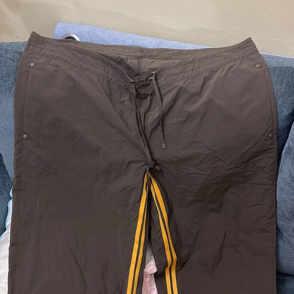 TheOpen Product Brown Striped Lounge Pants
by TheOpen Product - Picture 8 of 12